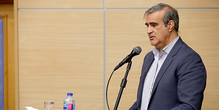 قنبرزاده: حرکت هیات رئیسه برای عزل «عزیزی‌خادم» نشان از آزادی است