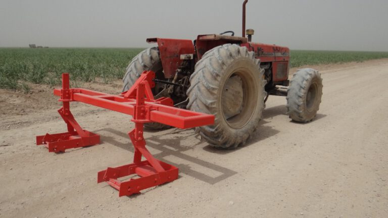 دستگاه «کولتیواتور قالبی» در صنعت نیشکر ساخته شد/طراحی و ساخت ادوات کشاورزی در دستور کار متخصصان نیشکر است