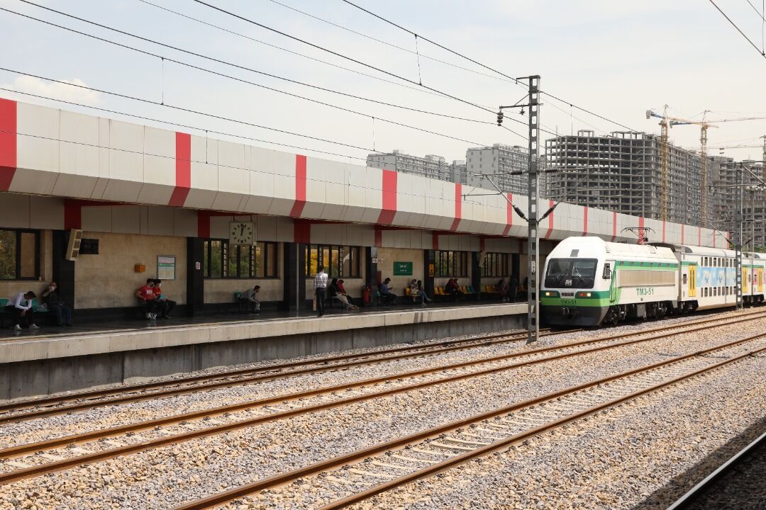 علت تغییر در حرکت قطار‌های خط ۵ مترو تهران چیست