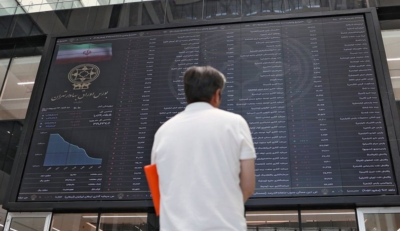 رشد بورس متوقف شد