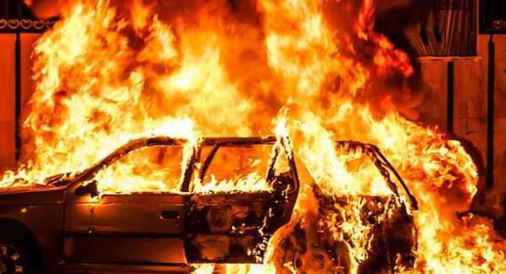 علت اصلی آتش زدن خودرو‌ها در خیابان ستارخان تهران اعلام شد