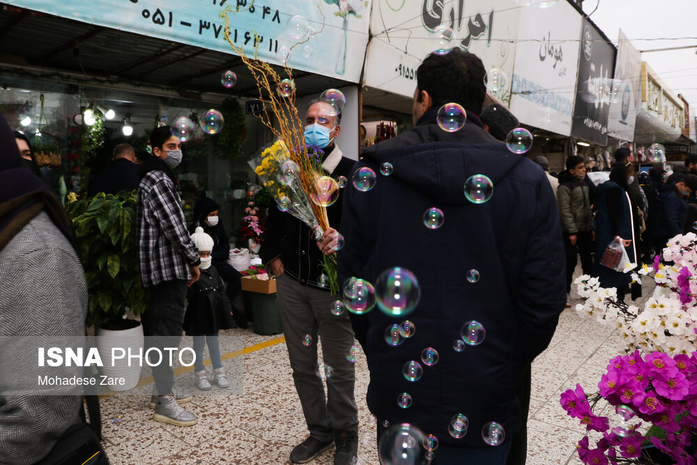 بازار گل مشهد در آستانه نوروز ۱۴۰۱/ گزارش تصویری