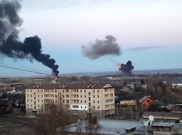 چند انفجار قوی در مرکز اوکراین
