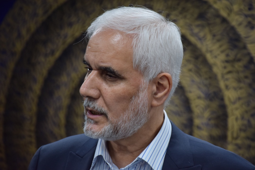 کار شایسته حق کارگر ایرانی کار شایسته حق کارگر ایرانی