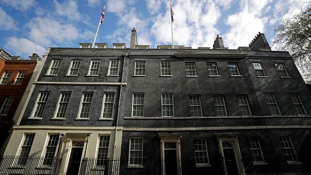 نوسازی پرهزینه آپارتمان نخست‌وزیر انگلیس؛ فشارها بر جانسون افزایش یافت