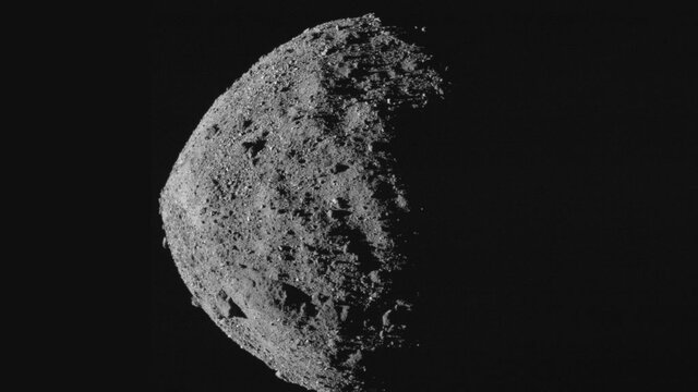 نمونه‌هایی از یک سیارک در راه بازگشت به زمین