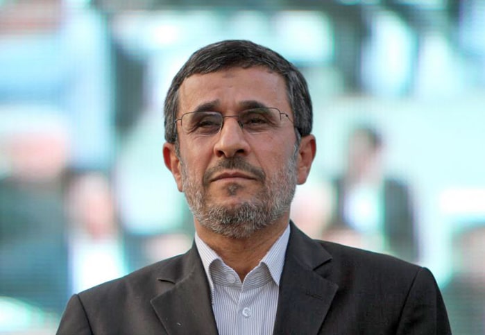 احمدی‌نژاد برنامه دارد