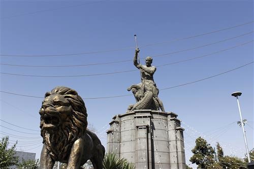 شورای شهر تهران مجسمه های میدان حر