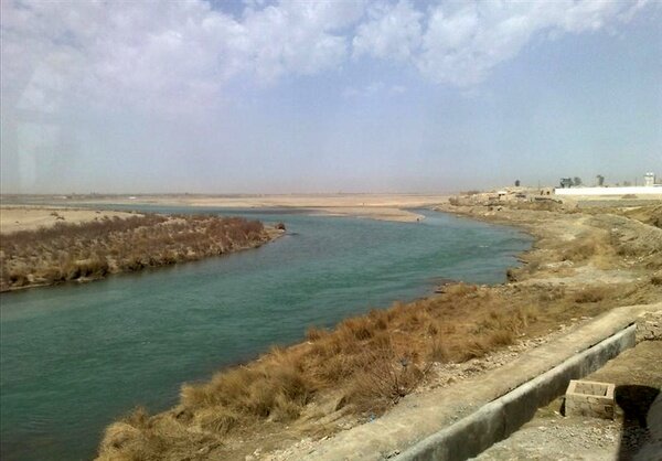 اعتراض ایران درباره حق‌آبه هیرمند