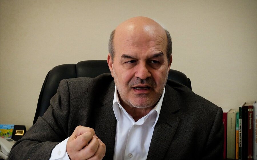 عیسی کلانتری  موادغذایی و  محیط‌زیست 