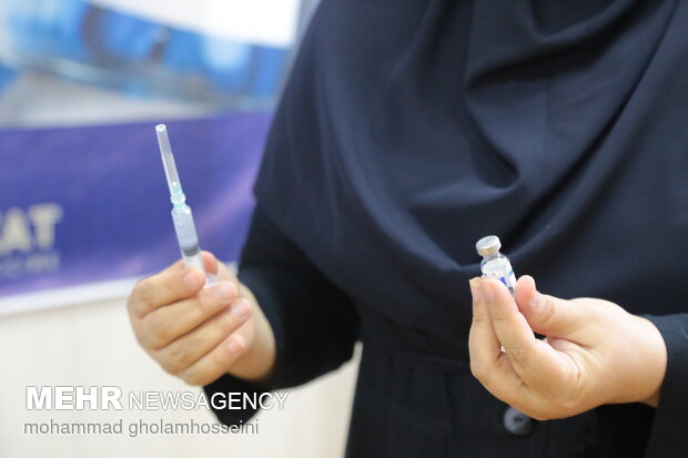 ایرانی‌ها تاکنون ۵ میلیون و ۲۴۲ هزار دوز واکسن کرونا زده اند