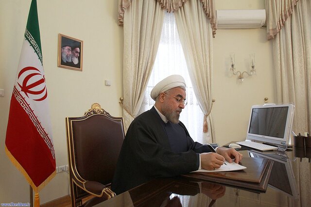 روحانی: حضور شما در انتخابات،‌ لبیک باشکوهی به رهبر انقلاب بود