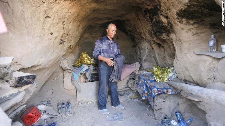 نجات جان شش نفر در کوهستان