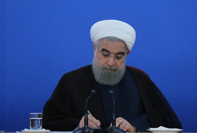 روحانی: از روز چهارشنبه سفرهای بین استانی تعطیل می‌شود