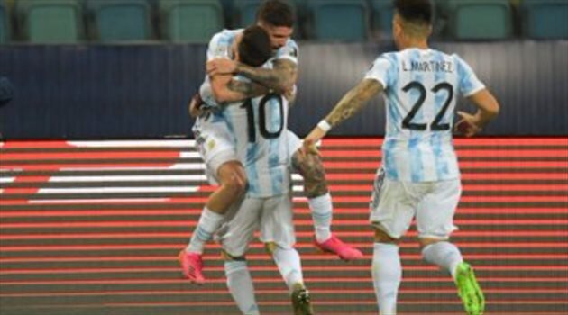 صعود آرژانتین به نیمه نهایی کوپا آمه ریکا با درخشش مسی
