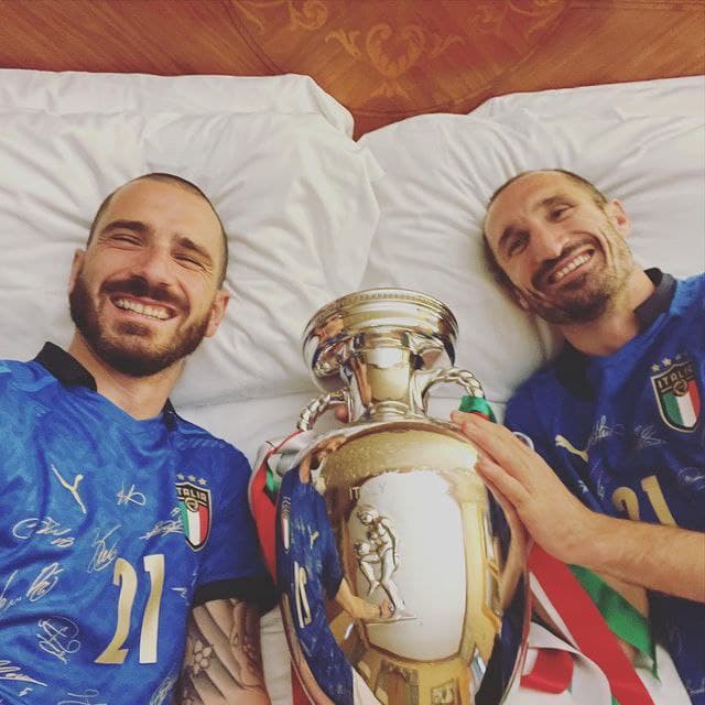 خواب خوش مدافعین ایتالیا با جام قهرمانی