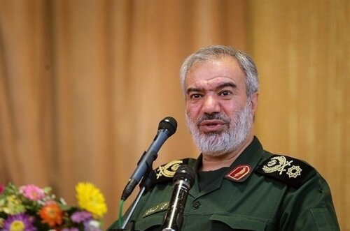 دریادار فدوی واکسن نورا را در اختیار دیگر کشور‌ها می‌گذاریم
