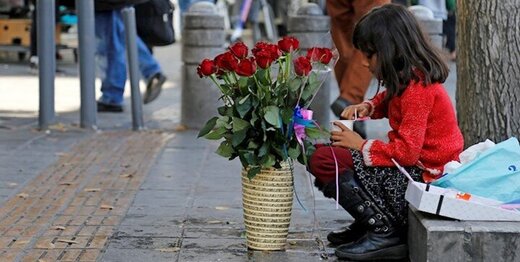 مدرسه برای کودکان کار در تهران/۱۰۰۰ مدرسه آجری جایگزین مدارس کانکسی می‌شود