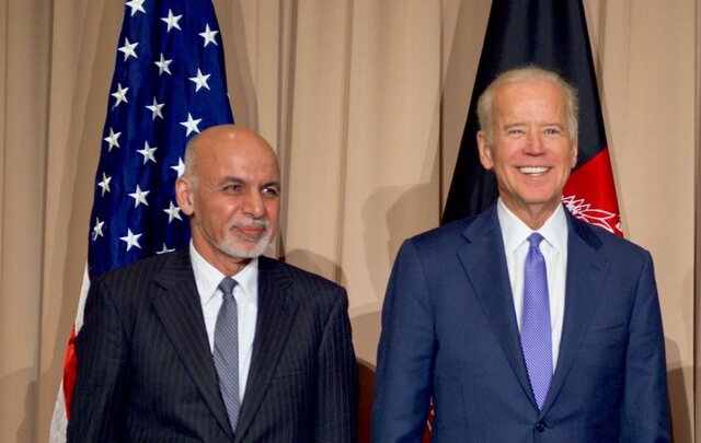 تاکید بایدن بر ادامه حمایت از افغانستان در گفتگو با غنی