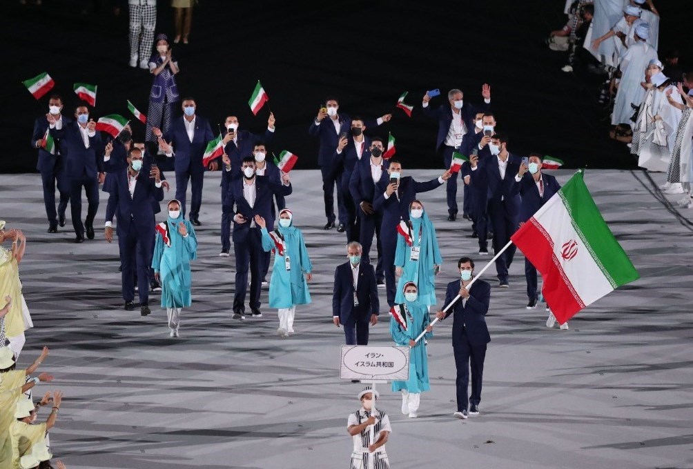 لباس کاروان ورزش ایران در المپیک از بسیاری کشور‌های مطرح زیباتر بود