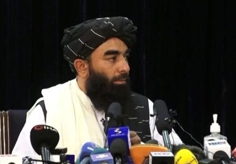 سخنگوی طالبان: نظام سیاسی آینده در چارچوب شریعت اسلامی شکل خواهد گرفت نشست خبری ذبیح الله مجاهد