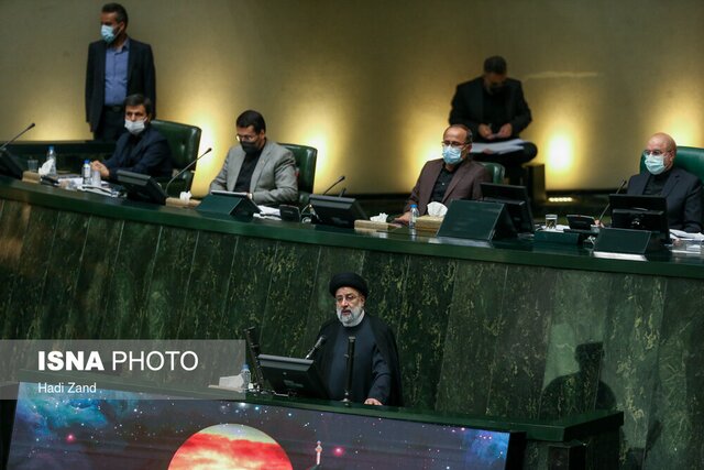 رئیسی: دولت به ظرفیت بانوان توجه کرده و می کند