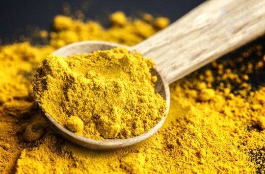  عوارض جانبی مصرف زردچوبه 
