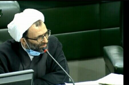 سلیمی انتقاد از فرانسه