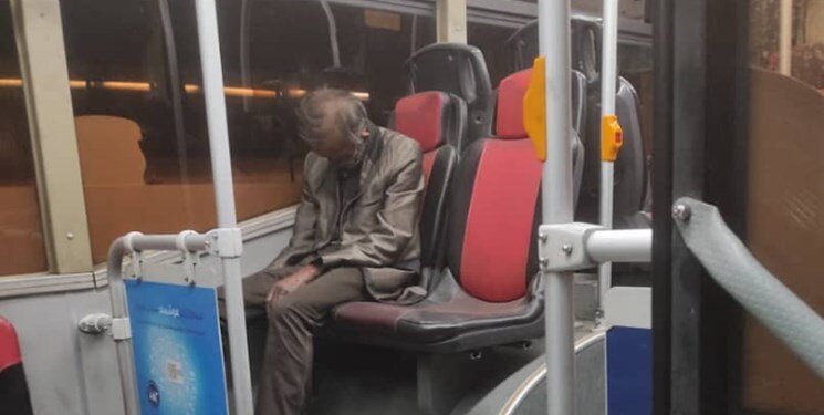 پیدا شدن مرد مُرده در اتوبوس