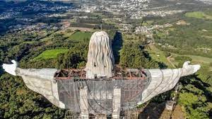 مجسمه‌های تهران در برازیلیا