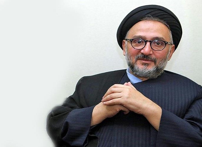 ابطحی: میرحسین موسوی تمایلی به رفع حصر نصف و نیمه ندارد