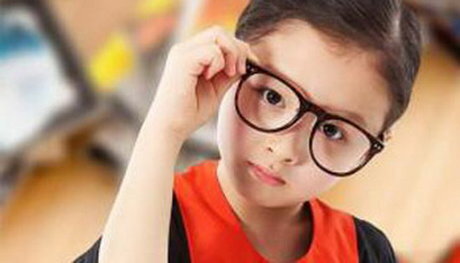 ابتلا به عارضه نزدیک بینی در کودکان