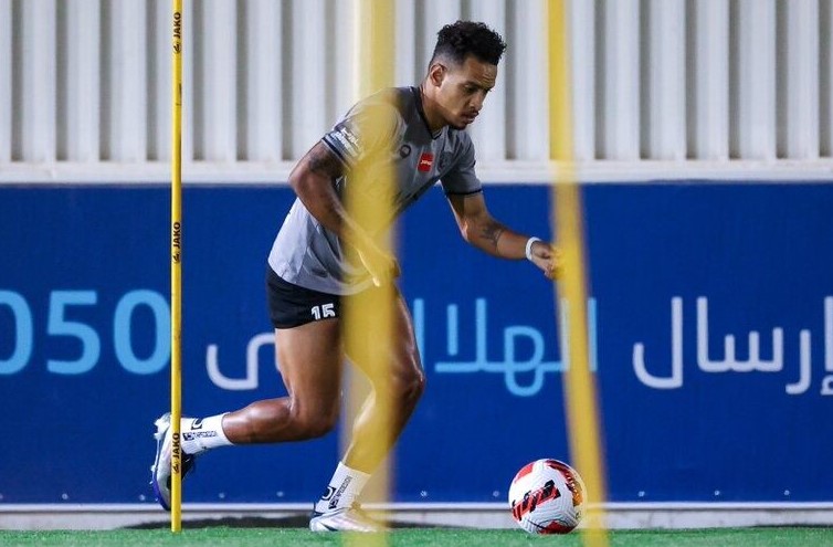 بازیکن الهلال آماده دیدار با پرسپولیس شد