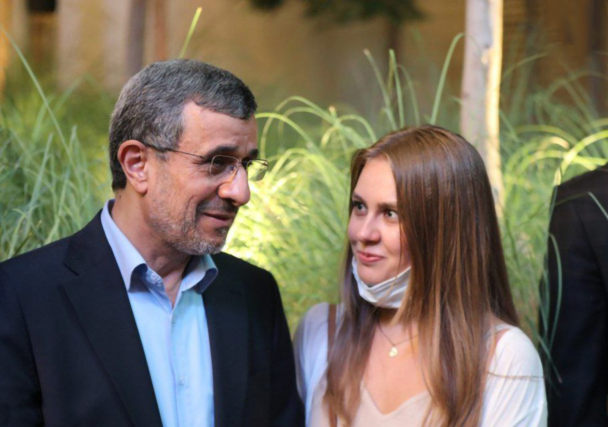 احمدی‌نژاد در اکسپوی دوبی؛ سیاستمدار بی‌باک یا اپوزیسیون خودی؟!