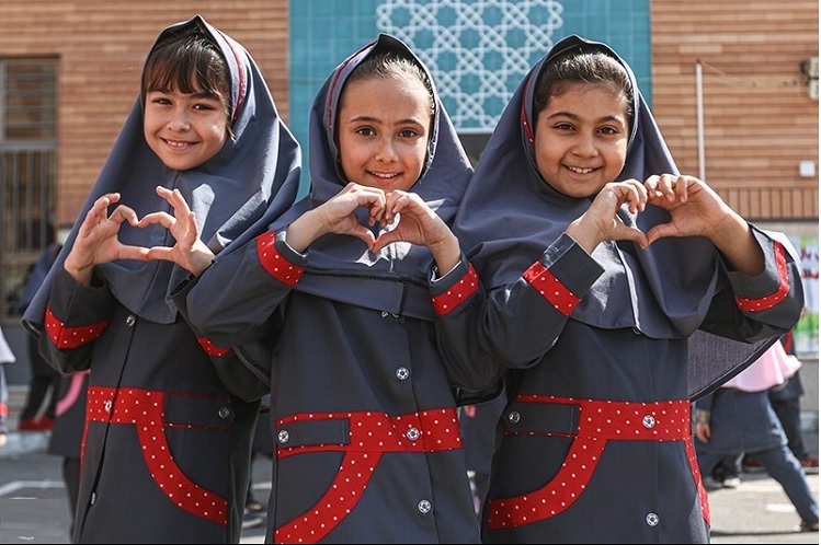 کاهش دانش آموزان ایرانی