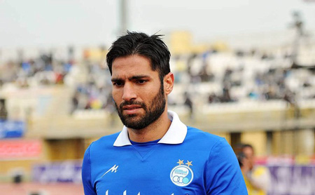 امیرحسین صادقی: تویی که حرف میزنی الکس فرگوسنی یا مورینیو یا گواردیولا؟! امیرحسین صادقی: تویی که حرف میزنی الکس فرگوسنی یا مورینیو یا گواردیولا؟!