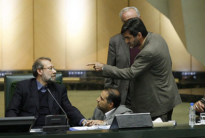 حمله کوچک زاده به لاریجانی:در دوران ریاست شما در مجلس مردمسالاری لگدمال شد!