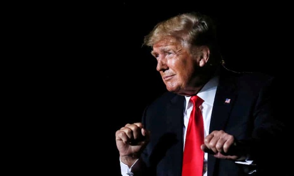 ترامپ، هیلاری کلینتون را «شیاد» خواند ترامپ، هیلاری کلینتون را «شیاد» خواند