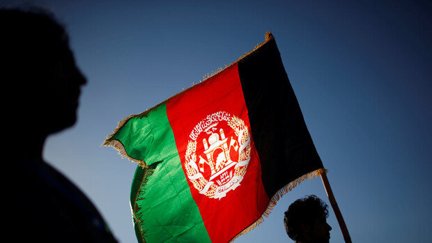حذف پرچم سه‌ رنگ افغانستان با دستور طالبان!