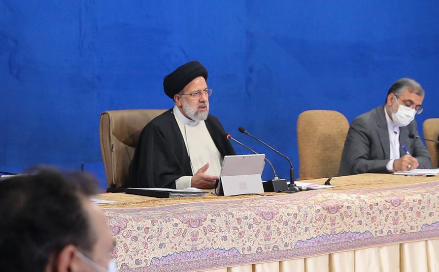 تاکید رئیس‌جمهور بر برخورد قاطع با تخلفات در دستگاه‌های اداری