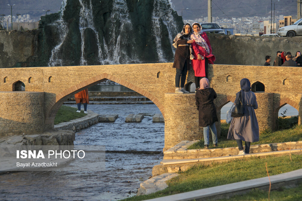 مسافران نوروزی در لرستان/ گزارش تصویری