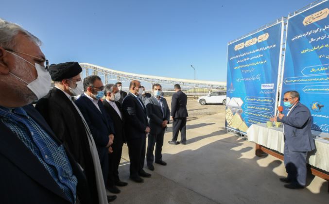 ۲ کارخانه در مجتمع گوگردی سرخس با حضور رئیسی افتتاح شد