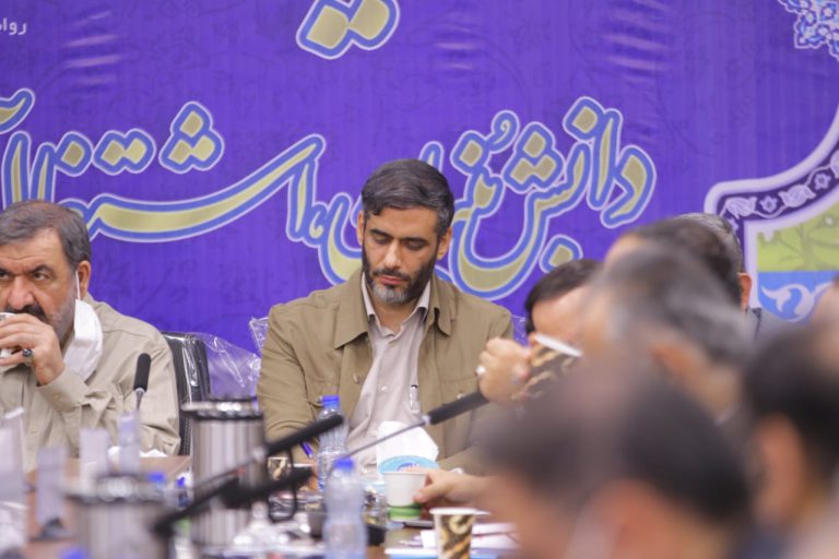 درخواست بررسی قانون مالیات بر ارزش افزوده مناطق آزاد در نشست سران قوا