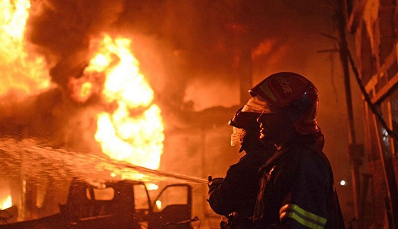 سوختگی ۲ نفر در آتش‌سوزی منطقه ویژه پتروشیمی ماهشهر