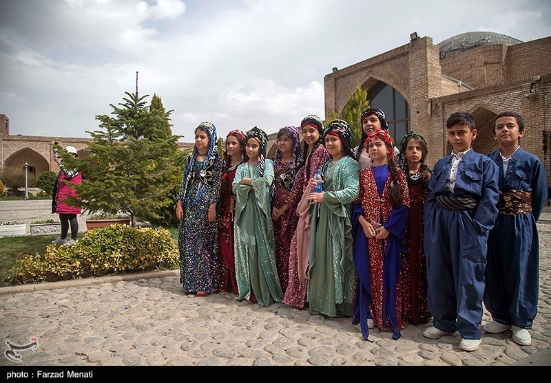 جشن نوروز در کاروانسرای بیستون/ گزارش تصویری