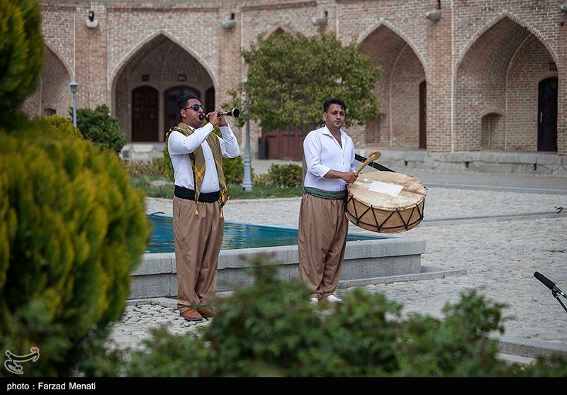 جشن نوروز در کاروانسرای بیستون/ گزارش تصویری