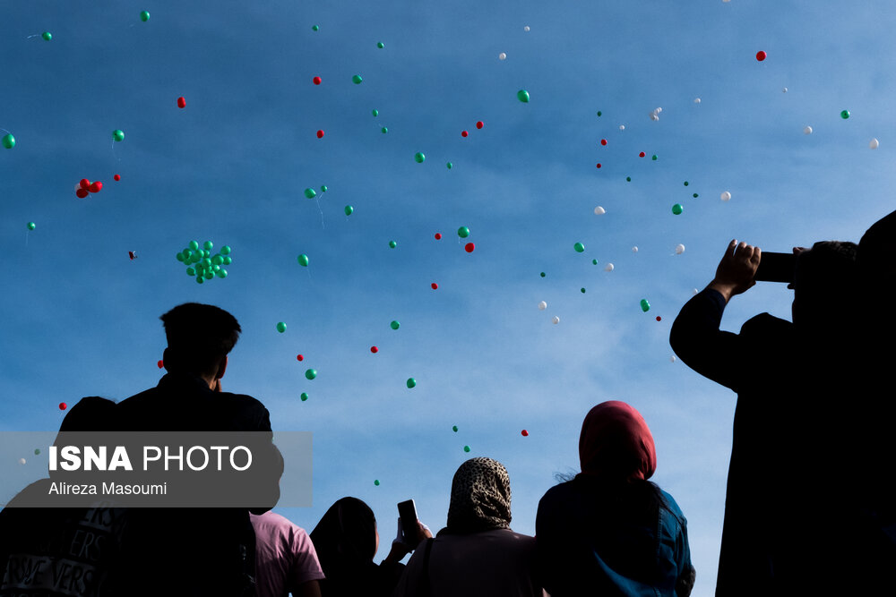 جشن روز جمهوری اسلامی در برج میلاد/ گزارش تصویری