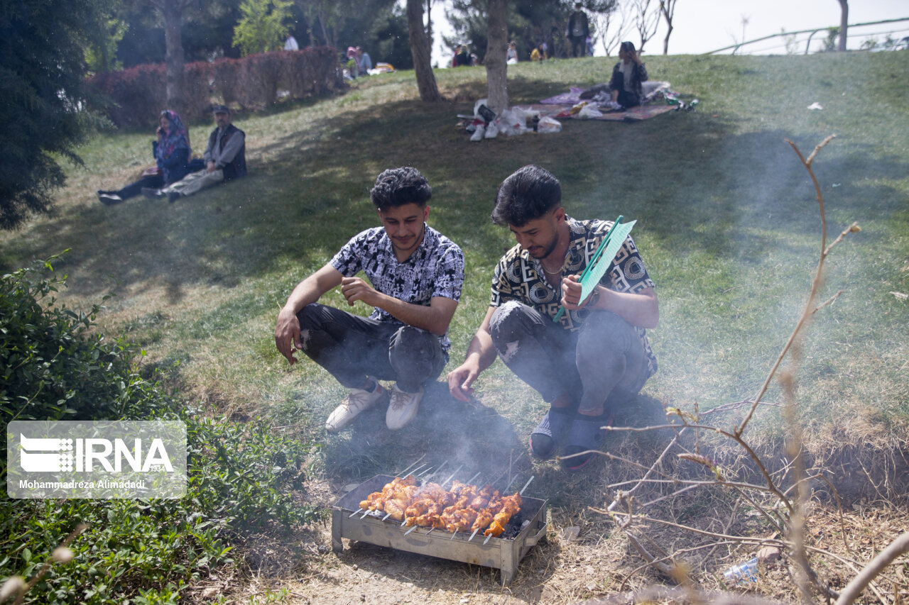 روز طبیعت در تهران/ گزارش تصویری