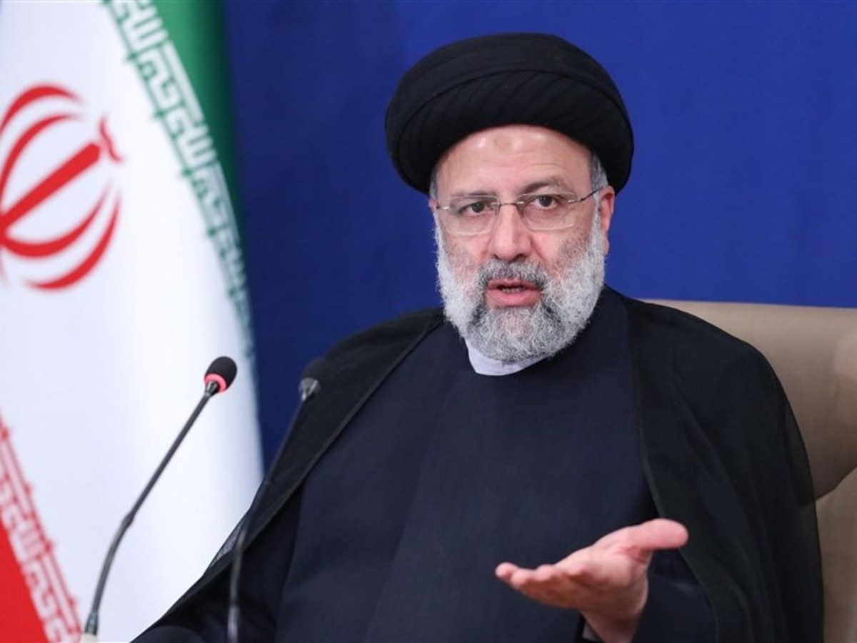 تصویب پیشنهاد‌های مربوط به تقویت بنیان‌های تولید و توسعه اشتغال