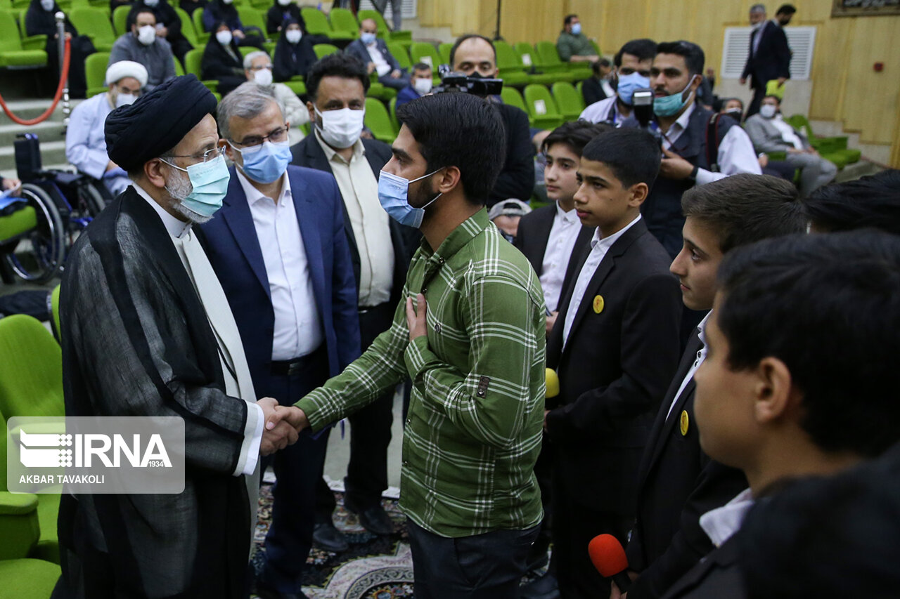 سفر رئیسجمهور به استان البرز/ گزارش تصویری سفر رئیسجمهور به استان البرز/ گزارش تصویری